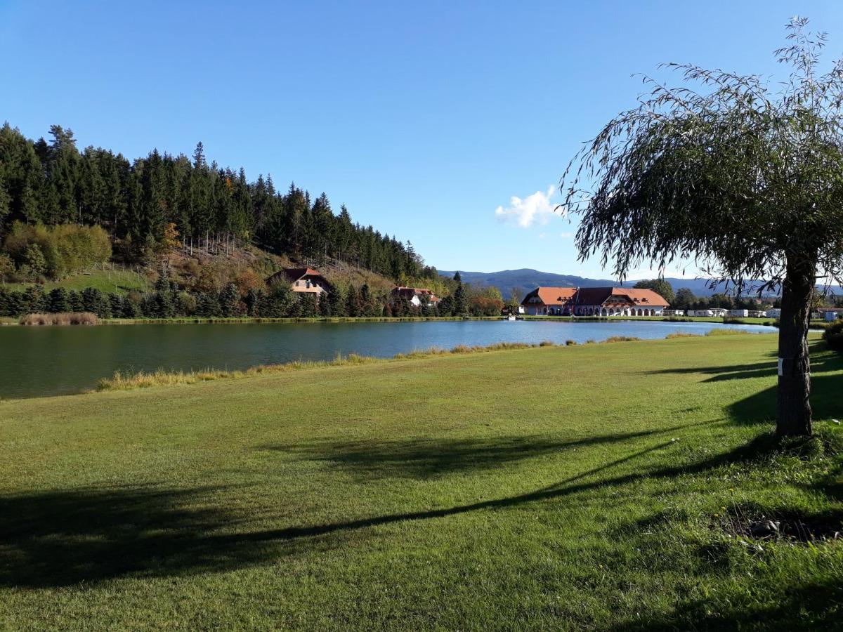 Lakeside Petzen Glamping Unterlibitsch Esterno foto